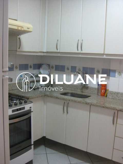 Conheça 199188575454353 do imóvel - Barata Ribeiro - Posto 2 | 120 m² | 3 quartos (1 suíte) | Vaga na escritura | Reformado | Indevassável | Sol da manhã - BTAP30656 - 11 199188575454353 - 11