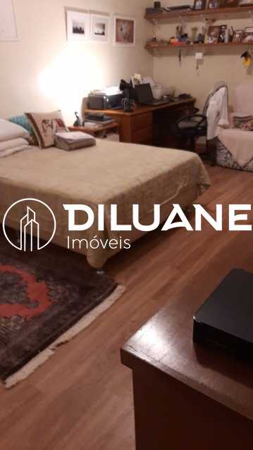 Conheça WhatsApp Image 2021-01-26 at 2 do imóvel - Excelente apto em Copacabana, de 3 quartos com dependências completas de empregada - BTAP30067 - 11 WhatsApp Image 2021-01-26 at 2 - 11