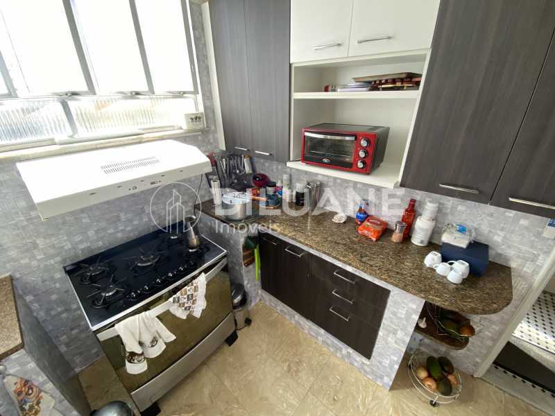 Conheça Cozinha do imóvel - Rua Hilário de Gouveia - 187 m², o m2 mais barato de Copacabana. Vista Lateral Mar! - BTAP31018 - 11 Cozinha - 11