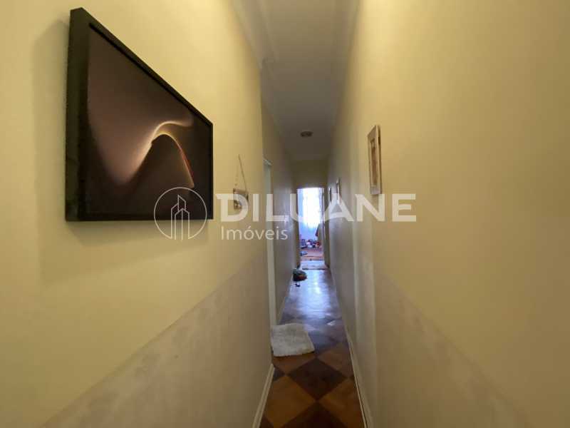 Conheça Corredor quartos do imóvel - Rua Hilário de Gouveia - 187 m², o m2 mais barato de Copacabana. Vista Lateral Mar! - BTAP31018 - 20 Corredor quartos - 20