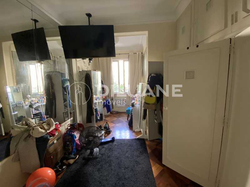 Conheça Quarto 2 do imóvel - Rua Hilário de Gouveia - 187 m², o m2 mais barato de Copacabana. Vista Lateral Mar! - BTAP31018 - 22 Quarto 2 - 22