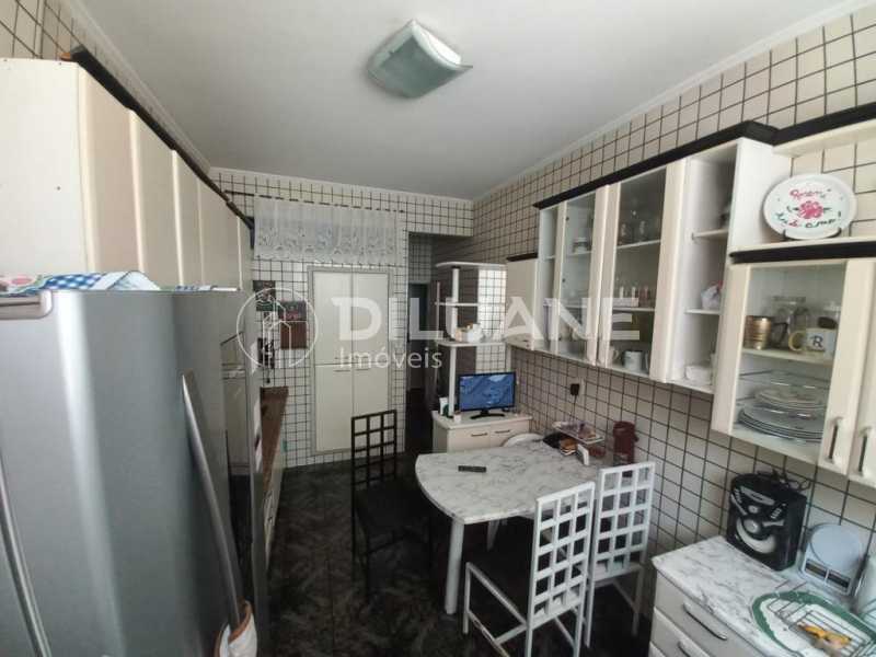Conheça WhatsApp Image 2023-02-28 at 1 do imóvel - Apartamento 4 quartos à venda Copacabana, Rio de Janeiro - R$ 1.800.000 - CPAP40155 - 30 WhatsApp Image 2023-02-28 at 1 - 30