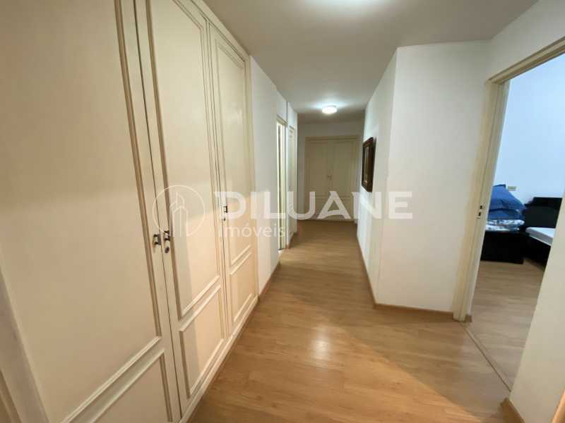 Conheça a81e2898-2b35-46f9-9861-ec15a0 do imóvel - Apartamento com 4 quartos em Copacabana, na Avenida Atlântica - CPAP40211 - 9 a81e2898-2b35-46f9-9861-ec15a0 - 9