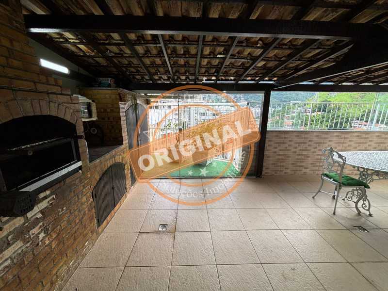 Cobertura duplex para venda 4 quartos duas vagas 185m2 em condomínio clube Tijuca RJ