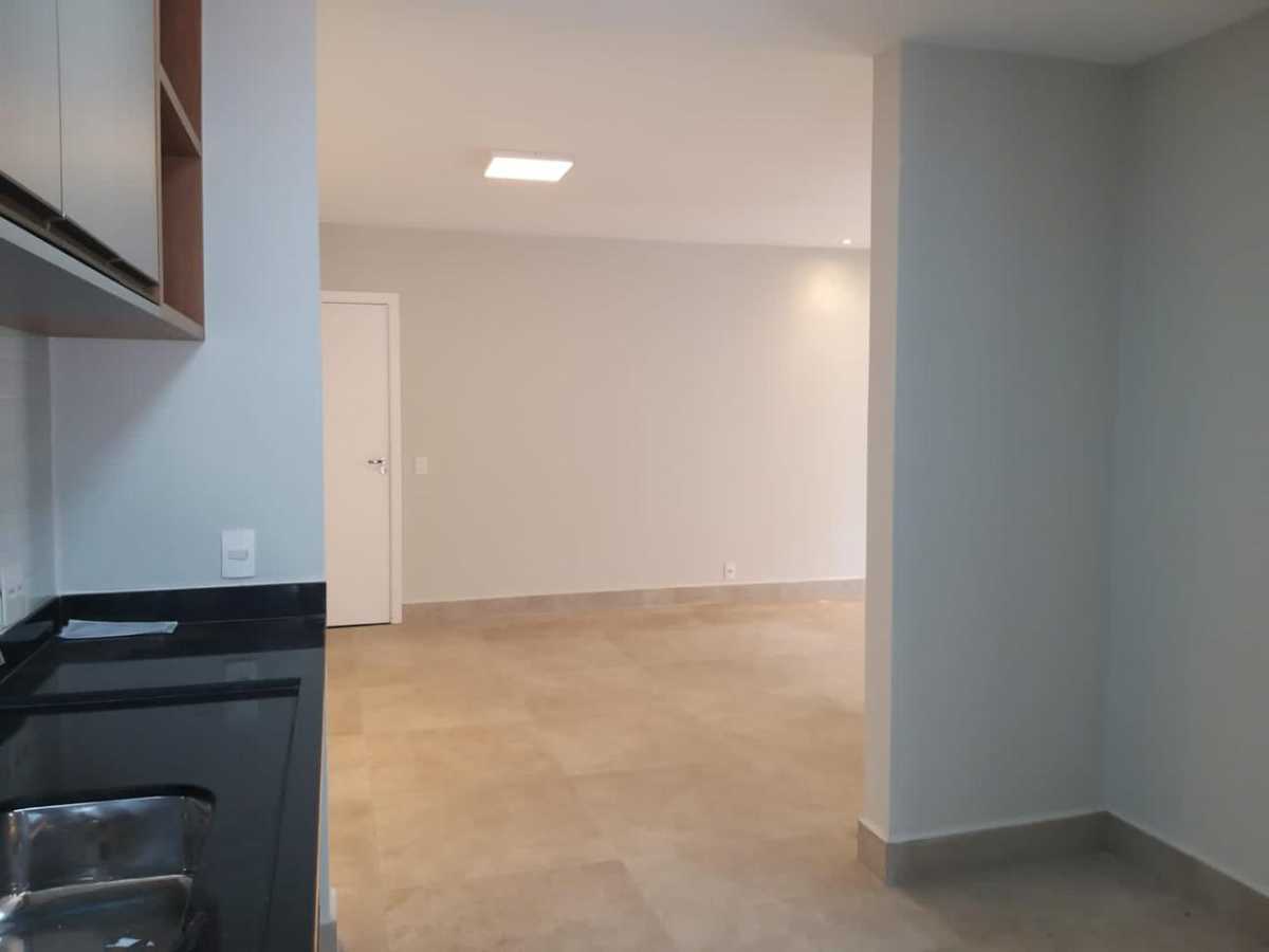 Conheça 8 do imóvel - Apartamento com 3 quartos a venda no condomínio Mondo Itália na cidade de Vinhedo - SP - VIAP30329 - 9 8 - 9