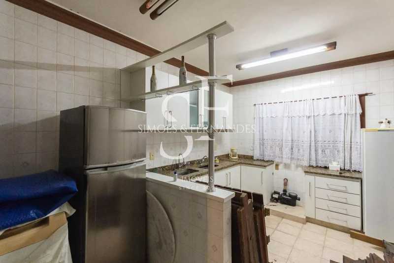 Conheça 15 do imóvel - Grajaú - Rua Comendador Martinelli - Apartamento tipo Casa Duplex, 4 quartos, 2 suítes, 2 salas, 2 cozinhas, quintal, churrasqueira, 2 vagas. - BTCA40075 - 23 15 - 23