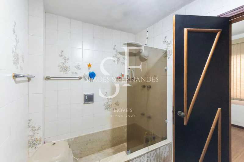 Conheça 33 do imóvel - Grajaú - Rua Comendador Martinelli - Apartamento tipo Casa Duplex, 4 quartos, 2 suítes, 2 salas, 2 cozinhas, quintal, churrasqueira, 2 vagas. - BTCA40075 - 26 33 - 26