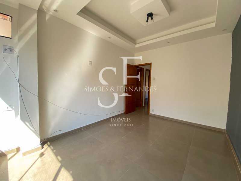 Conheça PraçadaBandeiraCasaDuplex3qua do imóvel - Praça da Bandeira - Rua do Matoso - Casa Duplex de Vila, 3 quartos, 1 suíte, 1 lavabo, área gourmet, churrasqueira, 1 vaga. - BTCV30052 - 21 PraçadaBandeiraCasaDuplex3qua - 21