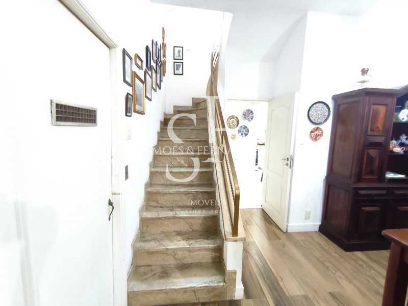 Conheça WhatsApp Image 2026-05-01 at 1 do imóvel - Tijuca - Travessa Frei Rogério - Casa de vila triplex com 7 quartos, sendo uma suíte master e elevador. - BTCV70002 - 6 WhatsApp Image 2026-05-01 at 1 - 6
