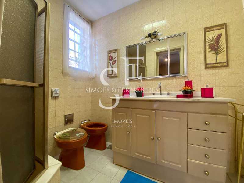 Conheça GrajaúRuaMearimCasaDuplex3qua do imóvel - Grajaú - Rua Araxá - Casa duplex, 3 quartos, 1 suíte, 3 anexos, dependência, quintal, piscina, 4 vagas. - BTCA30099 - 16 GrajaúRuaMearimCasaDuplex3qua - 16