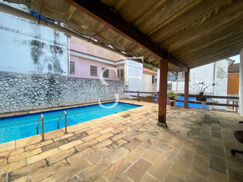 Conheça GrajaúRuaMearimCasaDuplex3qua do imóvel - Grajaú - Rua Araxá - Casa duplex, 3 quartos, 1 suíte, 3 anexos, dependência, quintal, piscina, 4 vagas. - BTCA30099 - 25 GrajaúRuaMearimCasaDuplex3qua - 25