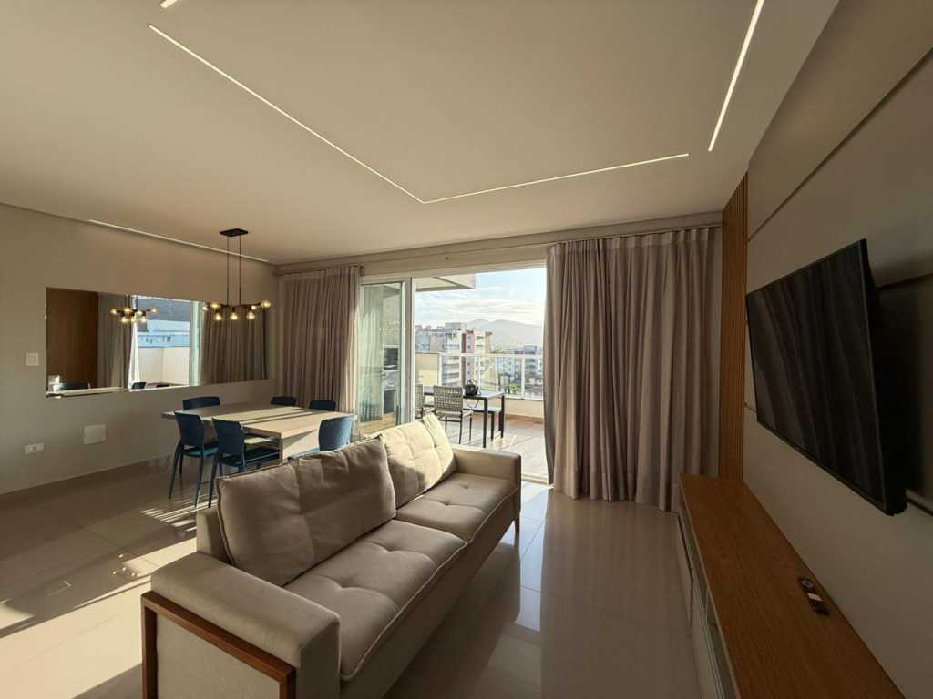 Cobertura com 2 Suítes e 140m² no Centro de Ubatuba /SP - SZCO30044