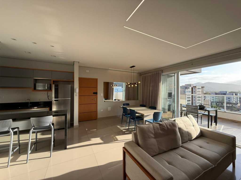 Cobertura com 2 Suítes e 140m² no Centro de Ubatuba /SP - SZCO30044