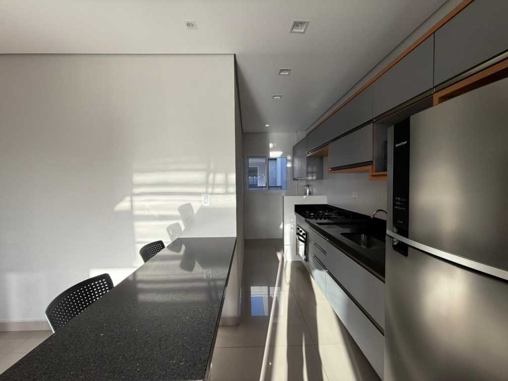 Cobertura com 2 Suítes e 140m² no Centro de Ubatuba /SP - SZCO30044