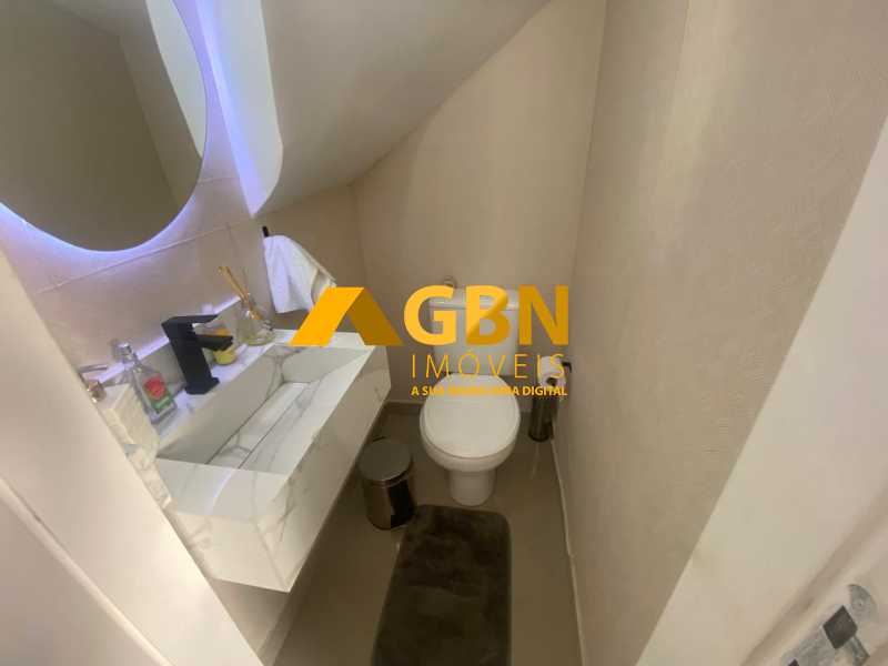 Conheça d1580b0a-2692-4a80-9f28-623d0b do imóvel - Tríplex com três dormitórios em condomínio no Campo Limpo à venda - 4122G - 12 d1580b0a-2692-4a80-9f28-623d0b - 12