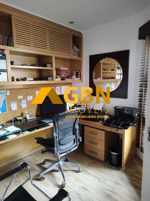 Conheça d5b253e7-0756-487c-b45c-380ee8 do imóvel - Casa em condomínio com 4 vagas e 4 dormitórios no Horto do Ypê - 76724G - 24 d5b253e7-0756-487c-b45c-380ee8 - 24