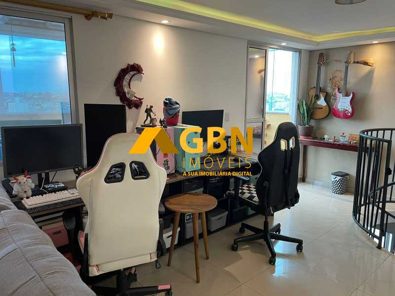 b2aea3b7-2e11-4691-9cef-5803f2 - 3