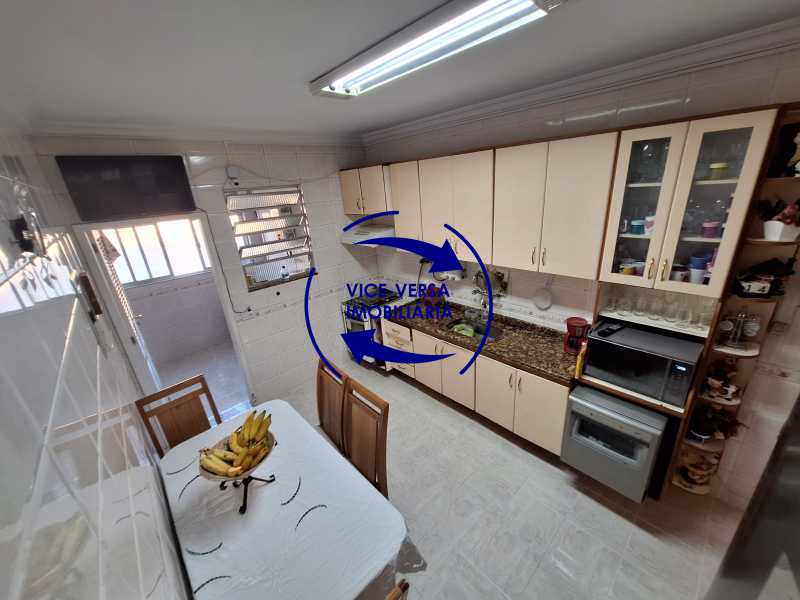 Conheça Cozinha do imóvel - Rua Antonio Basílio, 150m², luxo juntinho ao Metrô, 1 p/andar, salão, 4 quartos (suíte master), copa-coz, deps. compls, garagem. - 1503 - 23 Cozinha - 23