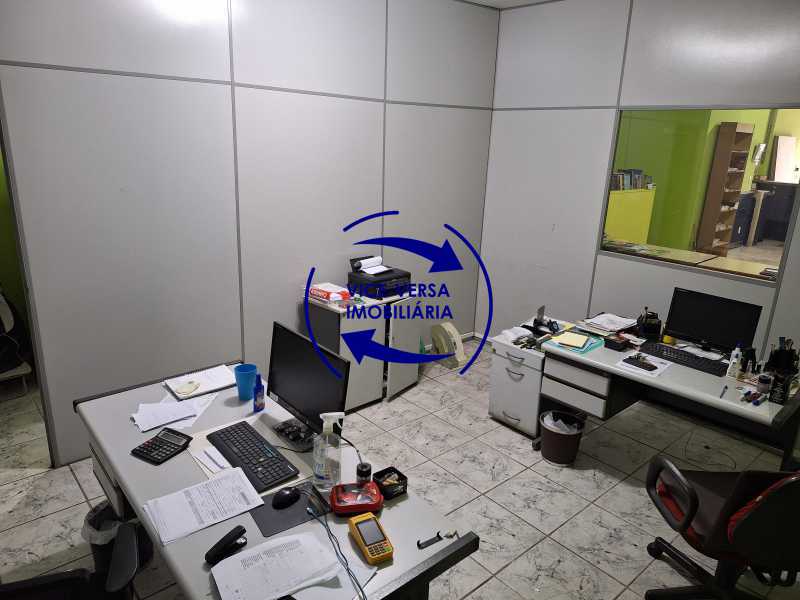 Conheça 20241003_104045 do imóvel - Loja térrea, frente para Rua Mariz e Barros, 181m², junto a Rua Campos Sales( Metrô Afonso pena) e Rua Ibituruna. - 1381-A - 16 20241003_104045 - 16