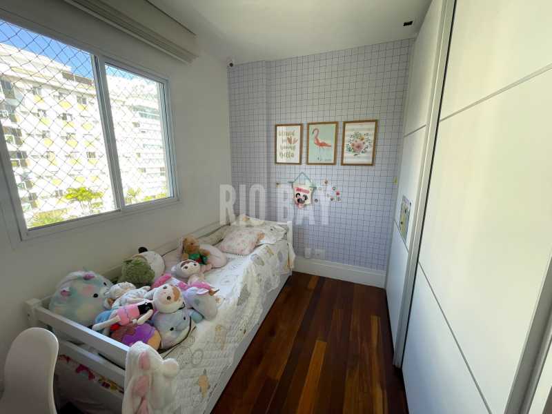 Conheça RIO BAY 12 do imóvel - Apartamento 3 quartos à venda Barra da Tijuca, Rio de Janeiro - R$ 1.720.000 - RBAP30026 - 13 RIO BAY 12 - 13