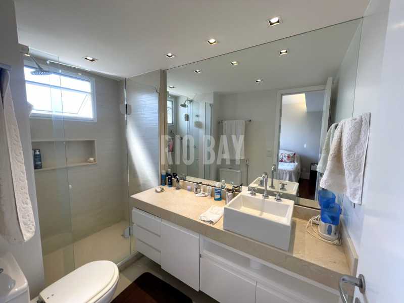 Conheça RIO BAY 15 do imóvel - Apartamento 3 quartos à venda Barra da Tijuca, Rio de Janeiro - R$ 1.720.000 - RBAP30026 - 16 RIO BAY 15 - 16