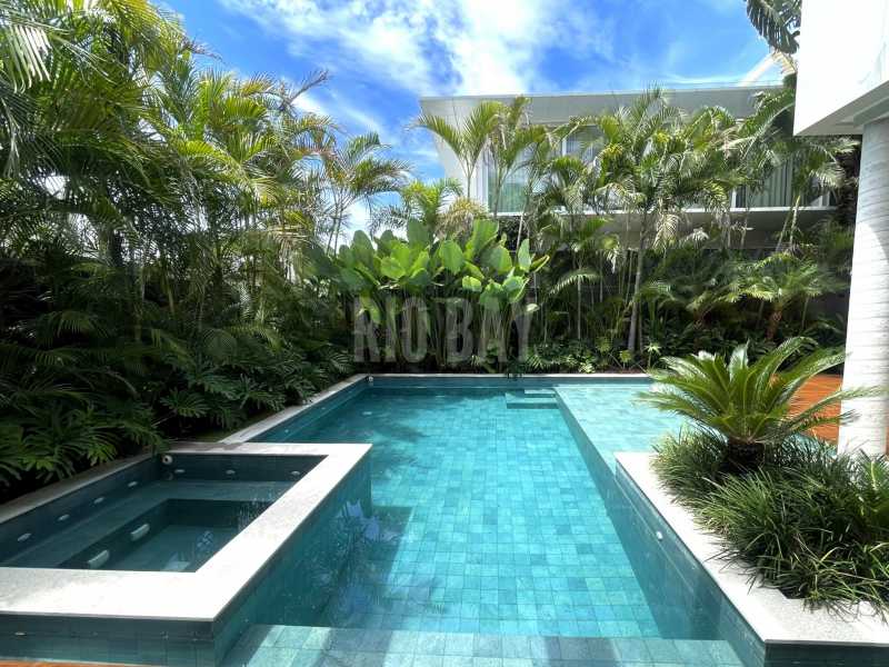 Conheça RIO BAY 7 do imóvel - Casa em Condomínio à venda Rua Ayrton Luiz Gonçalves, Barra da Tijuca, Rio de Janeiro - R$ 9.900.000 - RBCN50003 - 4 RIO BAY 7 - 4