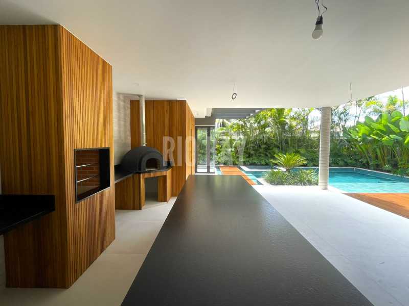 Conheça RIO BAY 13 do imóvel - Casa em Condomínio à venda Rua Ayrton Luiz Gonçalves, Barra da Tijuca, Rio de Janeiro - R$ 9.900.000 - RBCN50003 - 14 RIO BAY 13 - 14