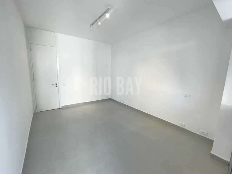 Conheça RIO BAY 09 do imóvel - Apartamento à venda Rua Alceu Amoroso Lima, Barra da Tijuca, Rio de Janeiro - R$ 710.000 - RBAP10004 - 10 RIO BAY 09 - 10
