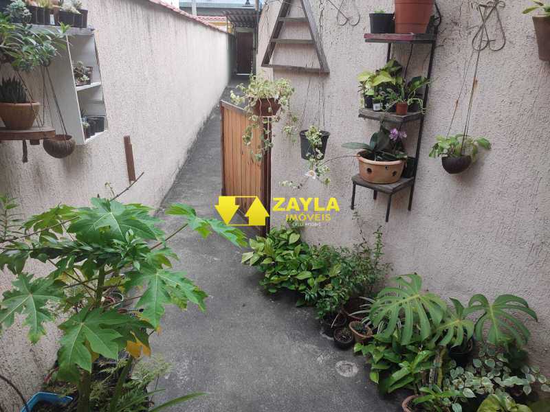 Conheça 20. do imóvel - Terreno com 2 casas linear e 2 vagas de garagem a venda em Vista Alegre Rj - CA00911 - 20 20. - 20