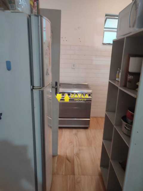 Conheça 27. do imóvel - Terreno com 2 casas linear e 2 vagas de garagem a venda em Vista Alegre Rj - CA00911 - 27 27. - 27