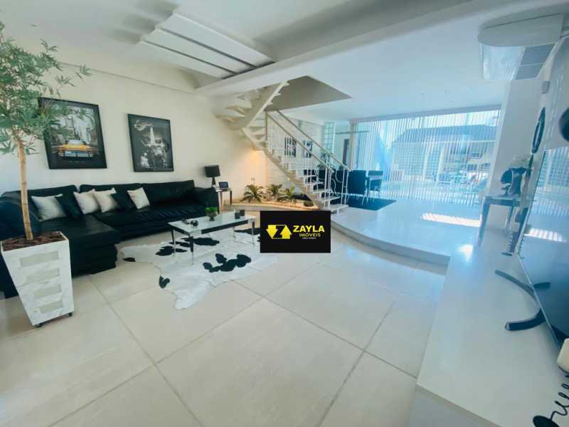 Conheça 8. do imóvel - Casa triplex 3 quartos suíte 2 vagas de garagem a venda no Bairro Araújo - Vista Alegre Rj - CA00464 - 7 8. - 7