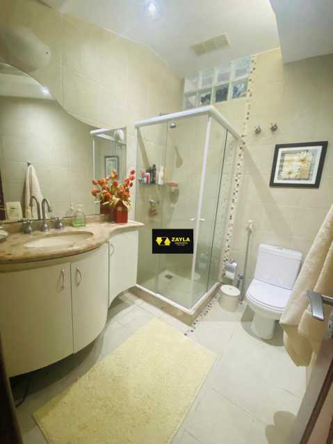 Conheça 31. do imóvel - Casa triplex 3 quartos suíte 2 vagas de garagem a venda no Bairro Araújo - Vista Alegre Rj - CA00464 - 23 31. - 23