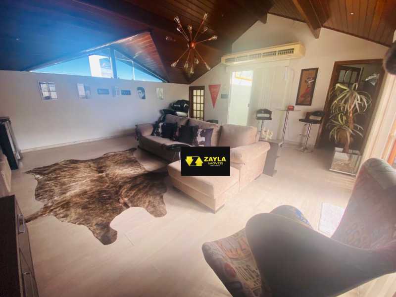 Conheça 36. do imóvel - Casa triplex 3 quartos suíte 2 vagas de garagem a venda no Bairro Araújo - Vista Alegre Rj - CA00464 - 27 36. - 27