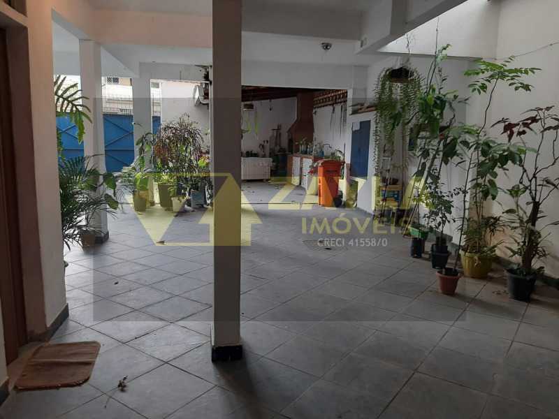 Conheça foto5 do imóvel - Casa linear 3 quartos suíte varanda 6 vagas de garagem a venda em Vista Alegre RJ - CA00112 - 5 foto5 - 5