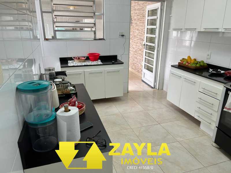 Conheça 17 do imóvel - Casa Duplex 3 quartos 3 vagas na garagem piscina à venda no Bairro Araújo - Vista Alegre - CN00143 - 18 17 - 18