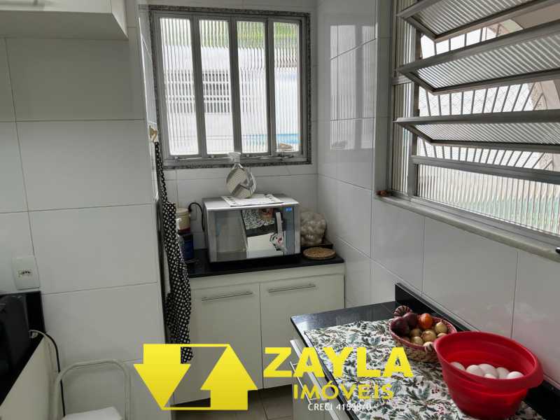 Conheça 18 do imóvel - Casa Duplex 3 quartos 3 vagas na garagem piscina à venda no Bairro Araújo - Vista Alegre - CN00143 - 19 18 - 19