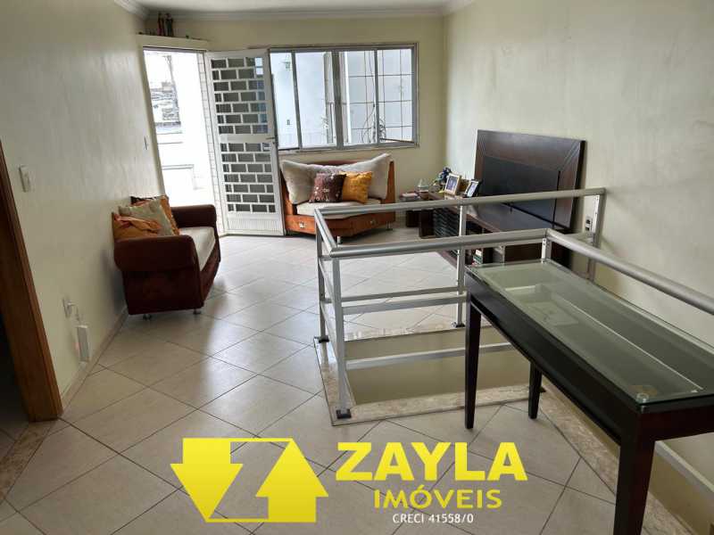 Conheça 20 do imóvel - Casa Duplex 3 quartos 3 vagas na garagem piscina à venda no Bairro Araújo - Vista Alegre - CN00143 - 21 20 - 21
