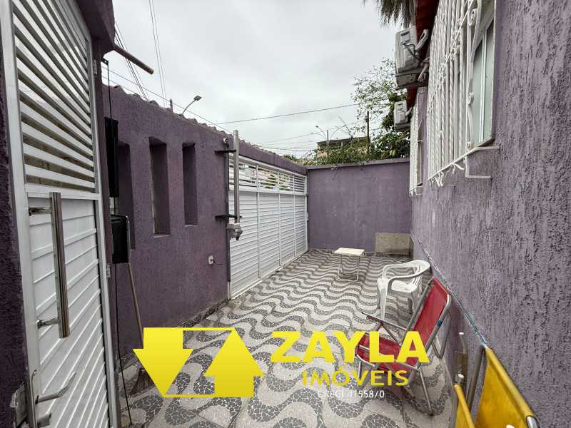 Conheça 16 do imóvel - Duas casas no mesmo terreno com rua fechada à venda em Irajá - Rio de Janeiro, RJ - CAC00155 - 16 16 - 16
