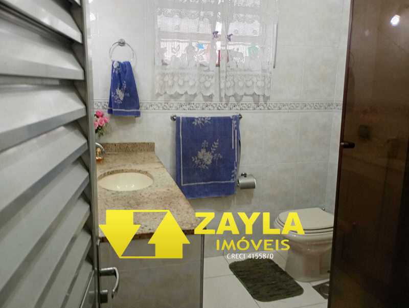Conheça 4 do imóvel - Casa 2 quartos 4 Vagas na garagem à venda em Irajá - Rio de Janeiro, RJ - CA01210 - 4 4 - 4