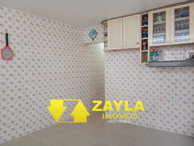 Conheça 15 do imóvel - Casa 2 quartos 4 Vagas na garagem à venda em Irajá - Rio de Janeiro, RJ - CA01210 - 16 15 - 16