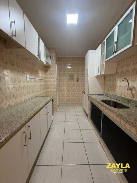 Conheça 14. do imóvel - Excelente Oportunidade!! Amplissimo apartamento em Vista Alegre! - APC00630 - 14 14. - 14