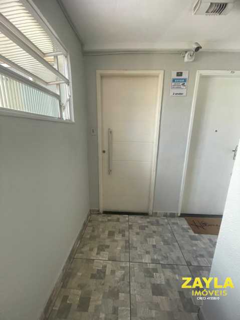 Conheça 4. do imóvel - Excelente apartamento em Jacarepagua!!! 2 quartos, sala, cozinha, área de serviço. Próximo ao comércio da Taquara, mercados, escolas e acesso a transporte público! Agende sua visita! - APC00656 - 4 4. - 4
