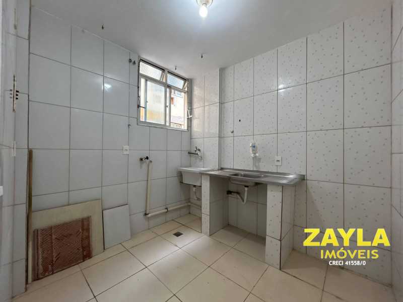 Conheça 16. do imóvel - Excelente Oportunidade, 2 quartos, 1 sala arejada, porteiro 24 horas, 1 vaga de garagem! Agende sua visita!!! - APC00672 - 17 16. - 17