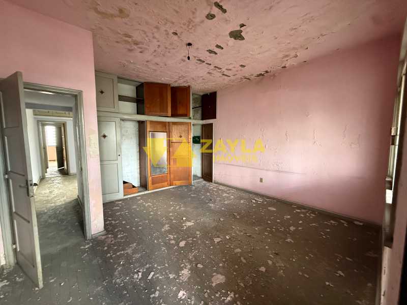 Conheça 20 do imóvel - GRANDE OPORTUNIDADE EM IRAJA, CASA 280M², 9 QTS SENDO UM SUITE, 2 SALAS, COPA COZINHA, BANHEIROS E VAGA DE GARAGEM!! AGENDE SUA VISITA! - CAC00184 - 21 20 - 21