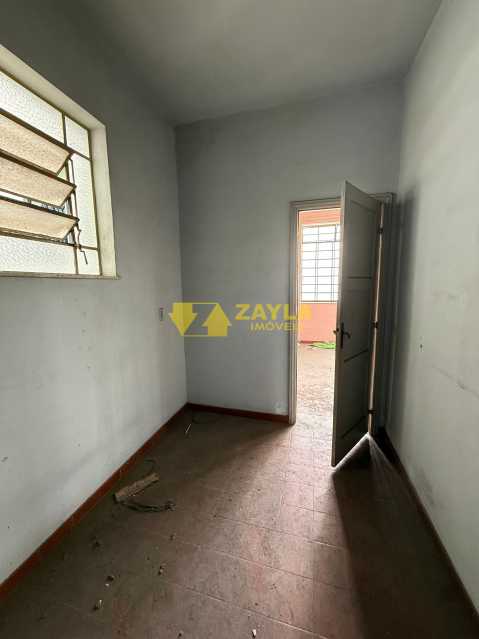Conheça 27 do imóvel - GRANDE OPORTUNIDADE EM IRAJA, CASA 280M², 9 QTS SENDO UM SUITE, 2 SALAS, COPA COZINHA, BANHEIROS E VAGA DE GARAGEM!! AGENDE SUA VISITA! - CAC00184 - 27 27 - 27