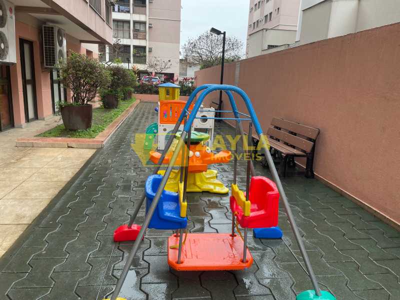 Conheça 02 do imóvel - EXCELENTE APARTAMENTO CONDOMÍNIO FECHADO COM INFRA- ESTRUTURA NA TAQUARA! 2 QUARTOS (1 SUÍTE) 1 VAGA DE GARAGEM COBERTA! - APC00681 - 12 02 - 12