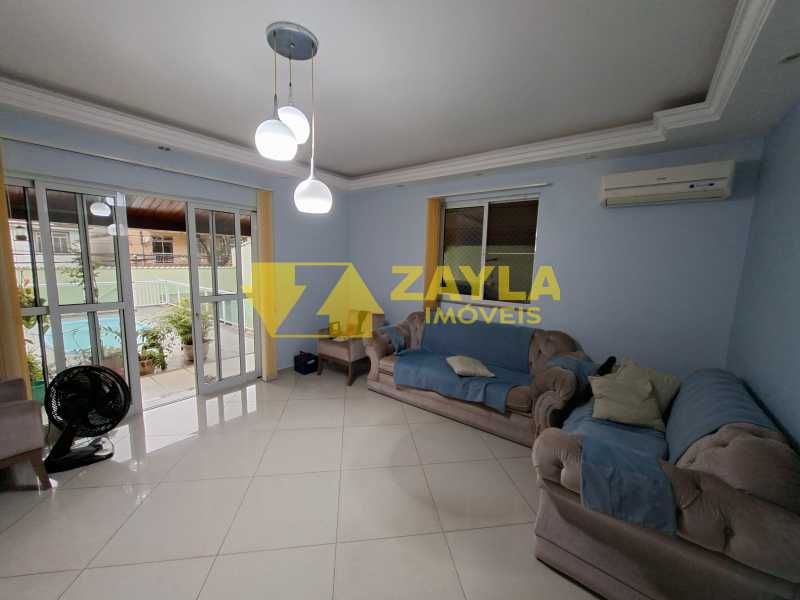 Conheça 4 do imóvel - Casa 3 quartos sendo 1 suíte Piscina Vaga de garagem à venda em Irajá - Rio de janeiro, RJ - CA01266 - 4 4 - 4