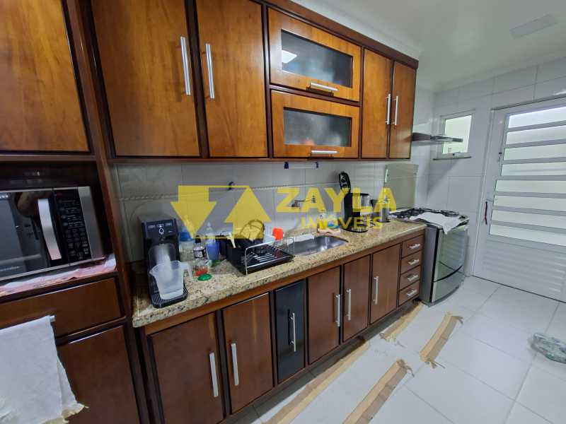 Conheça 14 do imóvel - Casa 3 quartos sendo 1 suíte Piscina Vaga de garagem à venda em Irajá - Rio de janeiro, RJ - CA01266 - 14 14 - 14