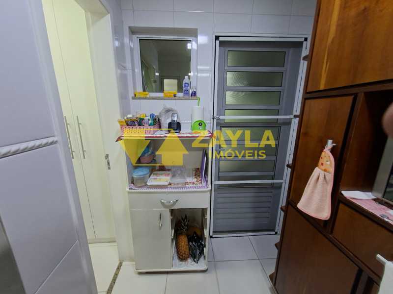 Conheça 15 do imóvel - Casa 3 quartos sendo 1 suíte Piscina Vaga de garagem à venda em Irajá - Rio de janeiro, RJ - CA01266 - 15 15 - 15