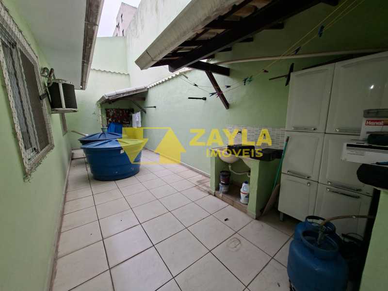 Conheça 21 do imóvel - Casa 3 quartos sendo 1 suíte Piscina Vaga de garagem à venda em Irajá - Rio de janeiro, RJ - CA01266 - 21 21 - 21